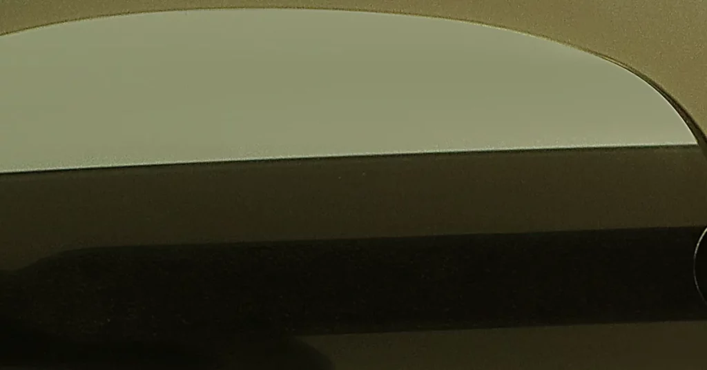 A Guide to Sunglass Materials Sourcing Acetate vs. TR90 vs. Metal Frames from China