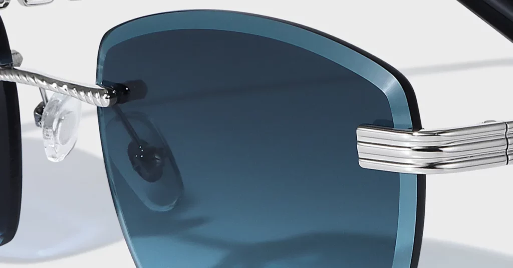 CNC Machining vs. Injection Molding Why the Production Method Matters for Premium Acetate