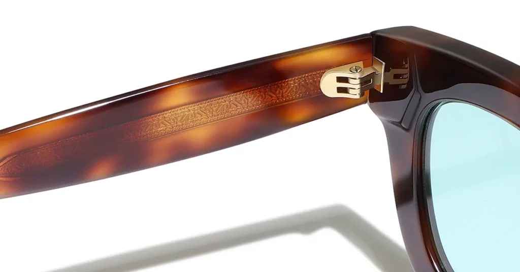 CNC Machining vs. Injection Molding Why the Production Method Matters for Premium Acetate