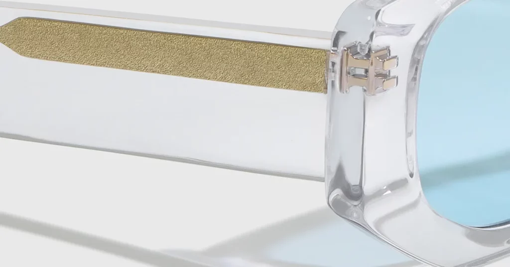 China vs. Italy A Comparative Analysis for Scaling Luxury Eyewear Manufacturing