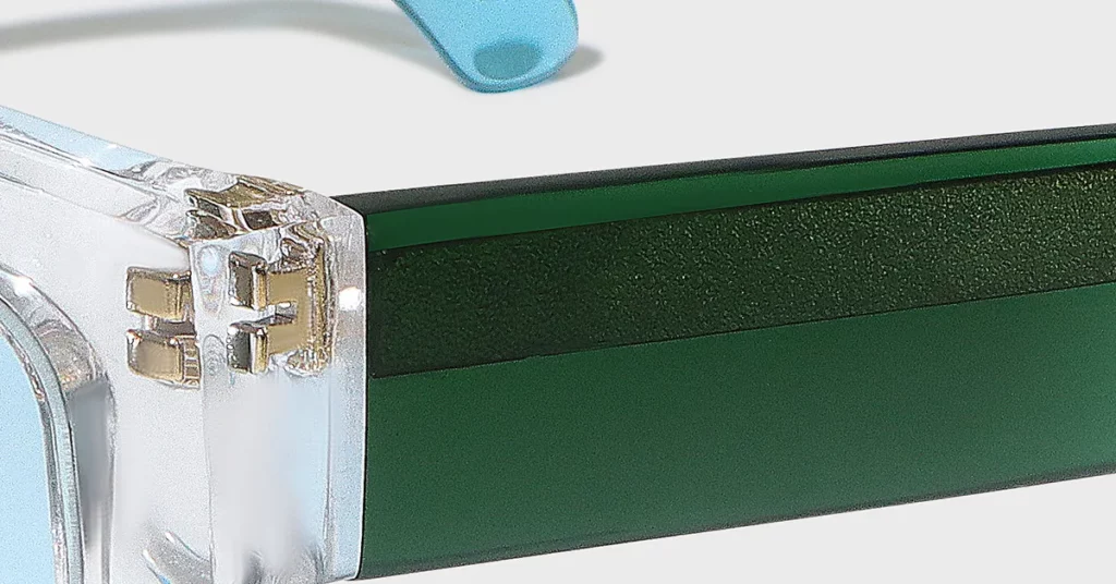 White Label vs. Private Label Sunglasses from China Which is Right for Your Brand