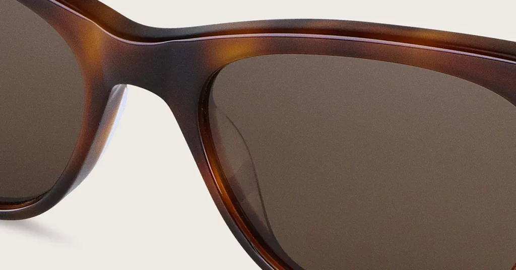 7 Common Sourcing Mistakes New Eyewear Brands Make (And How to Avoid Them)
