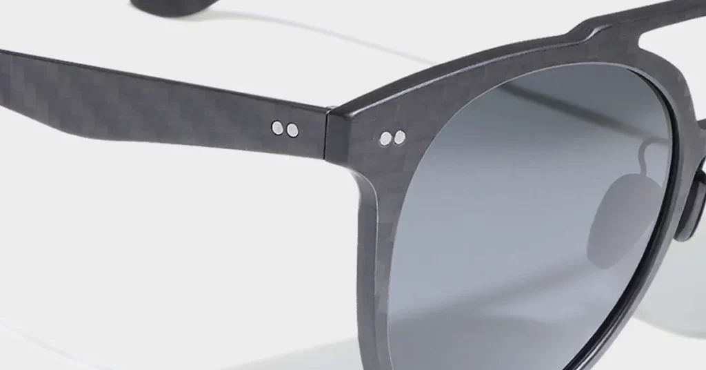 How to Maintain Carbon Fiber Eyeglass Frames