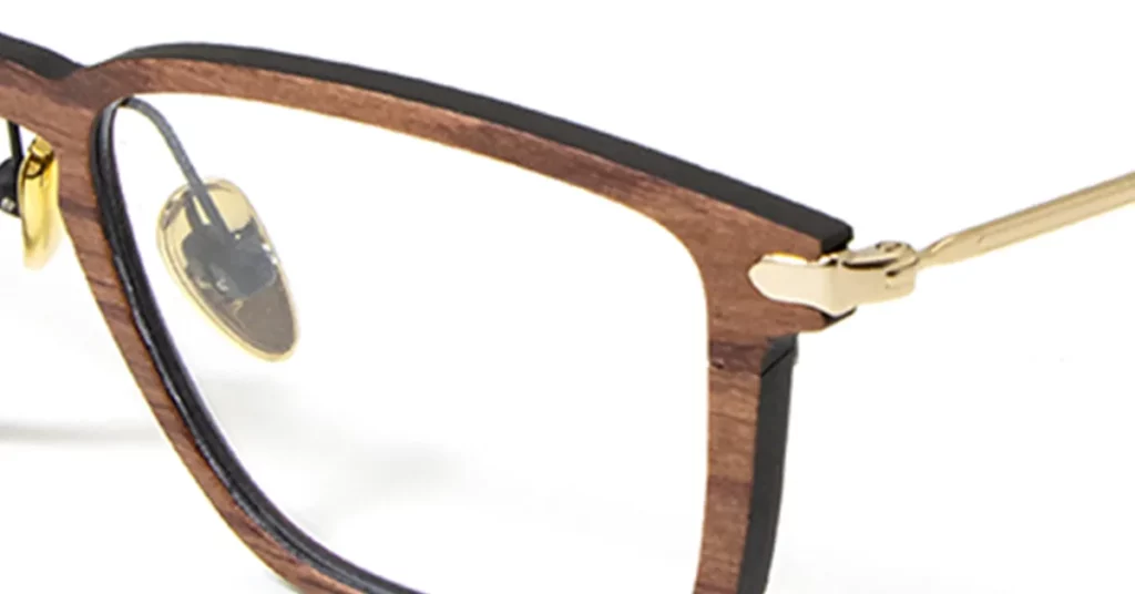 The Advantages and Disadvantages of Carbon Fiber Glasses