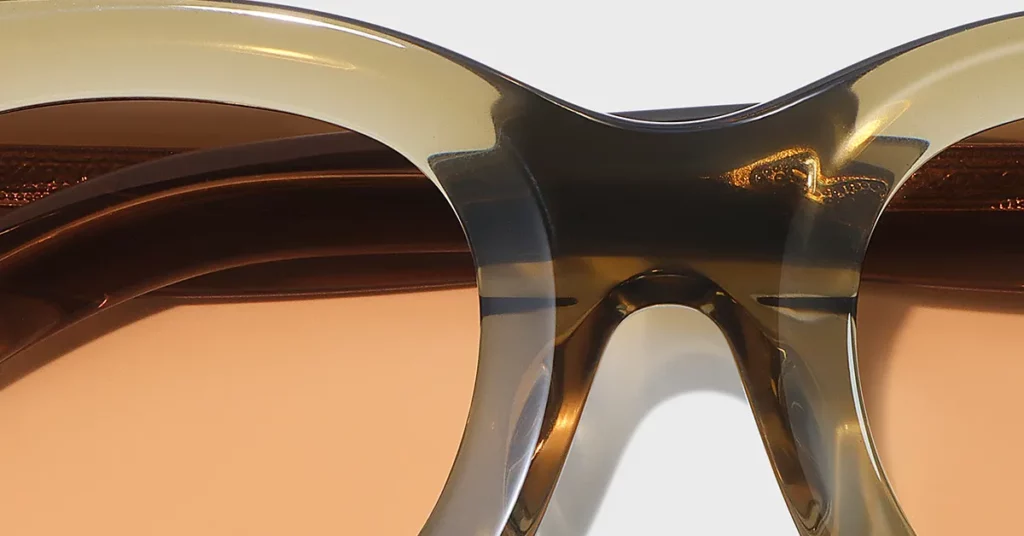 What are MOQs? A Founder’s Guide to Minimum Order Quantities in Eyewear